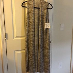 Lularoe heather gray joy small